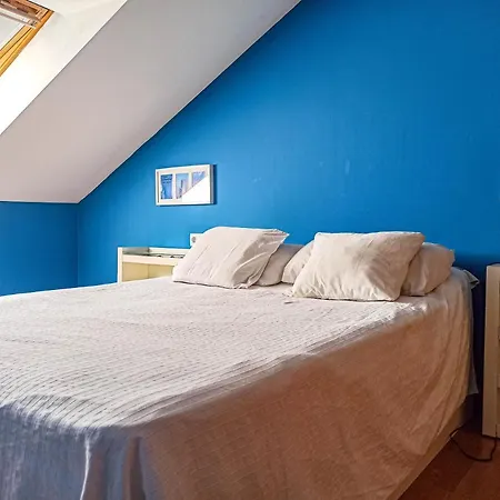 Apartamento con vistas y parking gratuito
