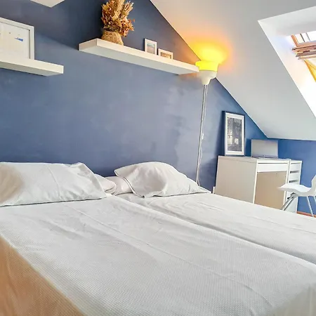 Apartamento Apartamento con vistas y parking gratuito