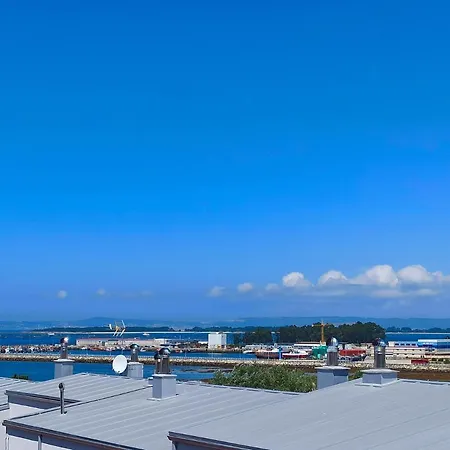 Apartamento con vistas y parking gratuito Apartamento *